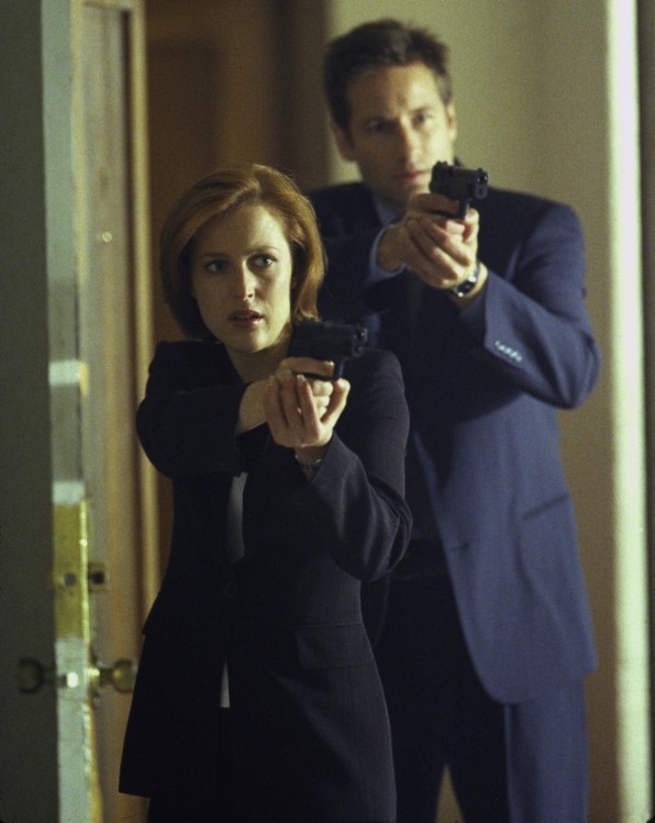Когда премьера «Секретных материалов» состоялась в 1993 году, агент ФБР и врач Дана Скалли была непохожа на любую другую женщину на телевидении